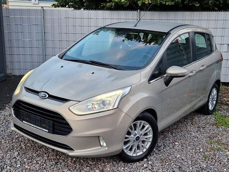 Grau Gebraucht 2013 Ford B-MAX Titanium Van / Kleinbus | 6.100 € (Guter Preis) - Bild 1/4