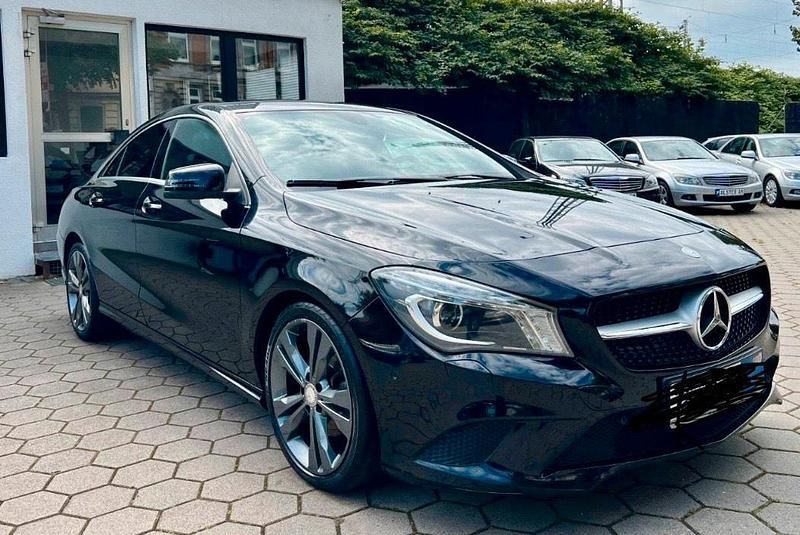 Gebraucht Mercedes CLA180 109 PS (80 kW) 2014 Schwarz Limousine