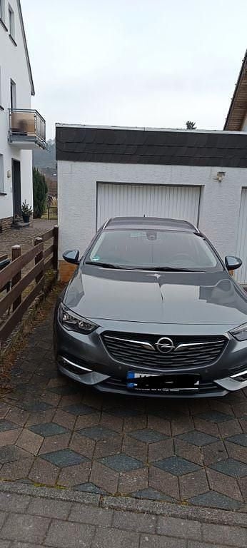 Grau Gebraucht 2019 Opel Insignia Dynamic Kombi | 16.000 € (Fairer Preis) - Bild 1/4