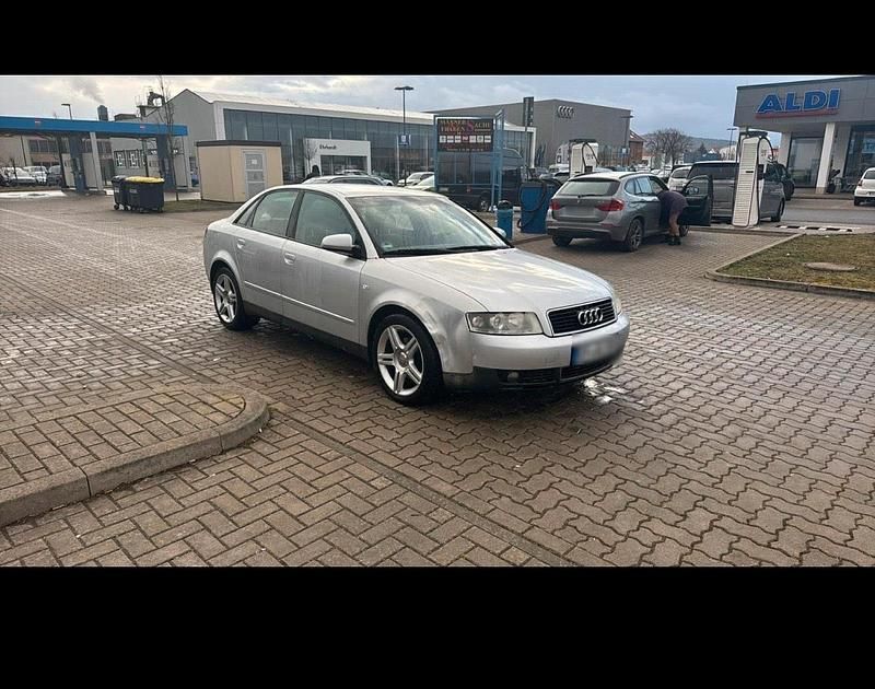 Gebraucht Audi A4 131 PS (96 kW) 2003 Silber Limousine