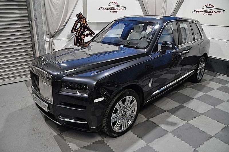 Blau Gebraucht 2020 Rolls Royce Cullinan SUV | 379.999 € (Guter Preis) - Bild 1/4