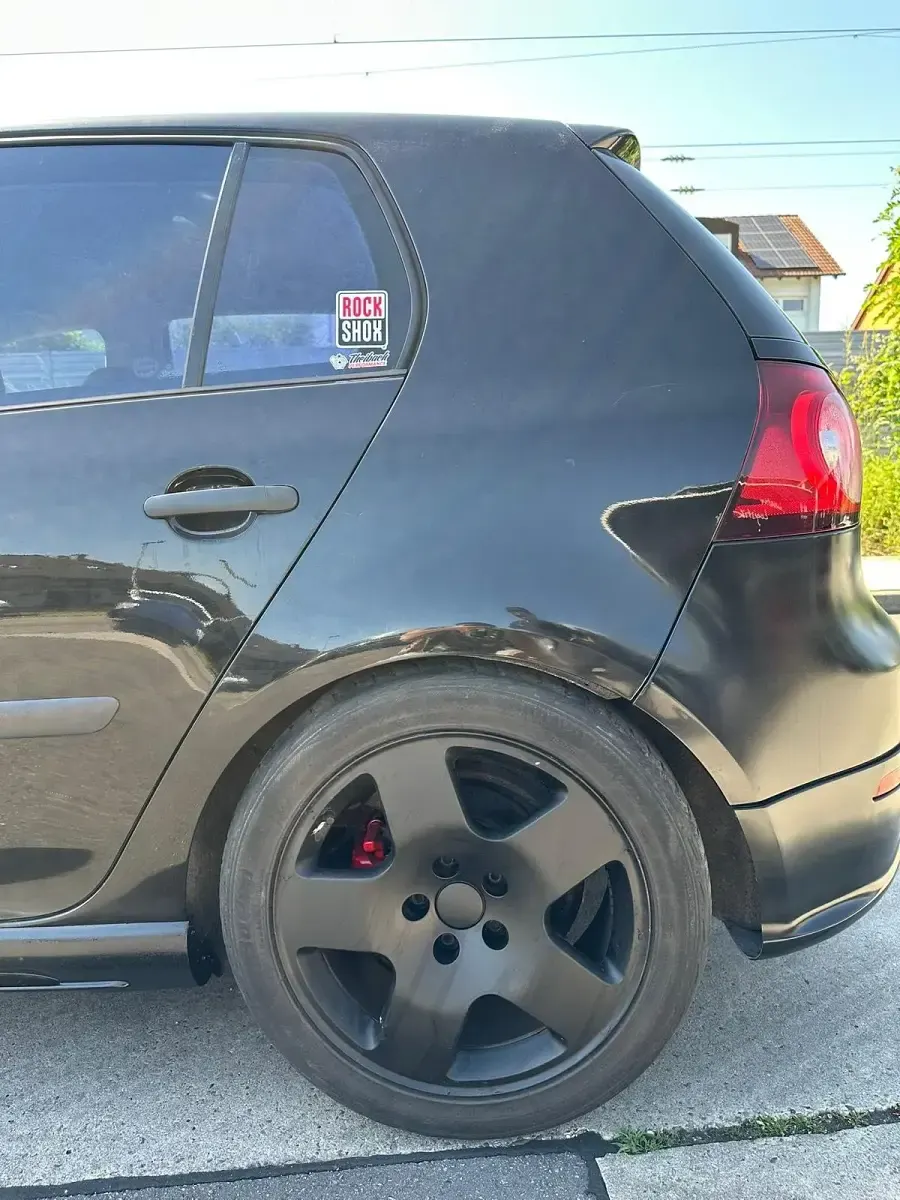 Gebraucht VW Golf V GTI 110 PS (80 kW) 2005 Schwarz Kleinwagen
