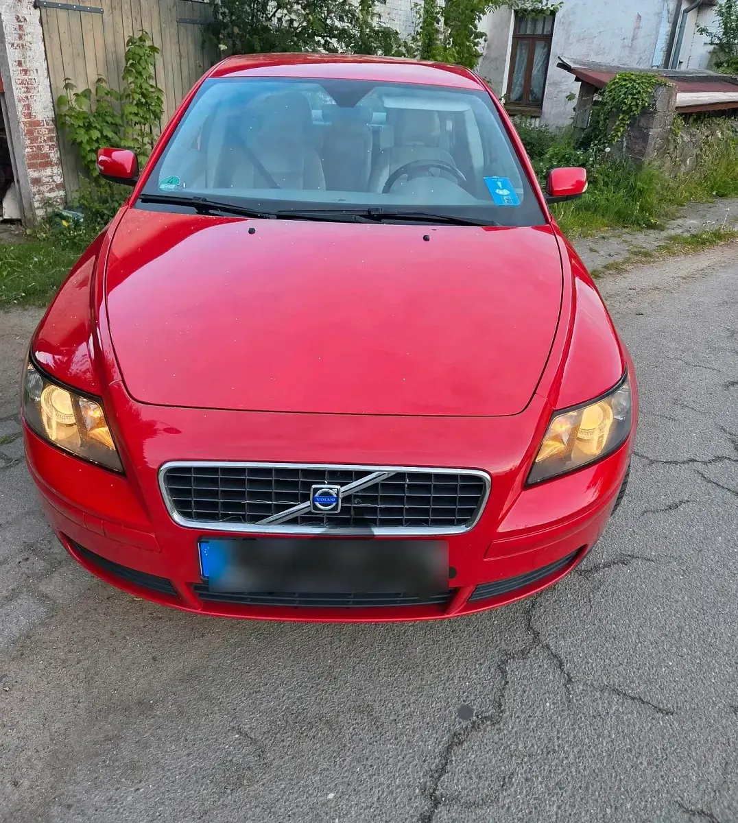 Gebraucht Volvo S40 140 PS (102 kW) 2004 Rot Limousine