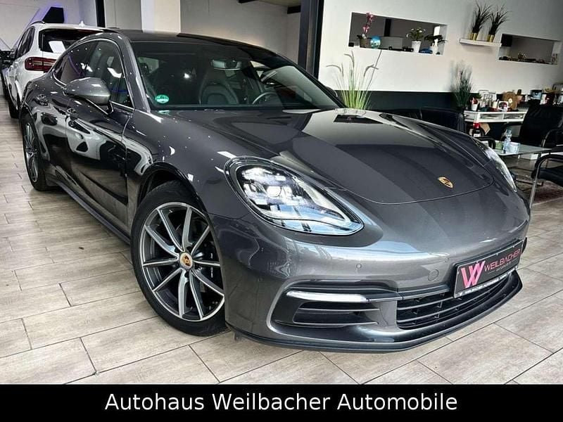 Gebraucht Porsche Panamera 330 PS (242 kW) 2018 Achatgrau Coupé