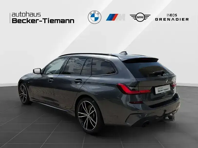 Gebraucht BMW 320 Performance 190 PS (139 kW) 2021 Mineralgrau Kombi