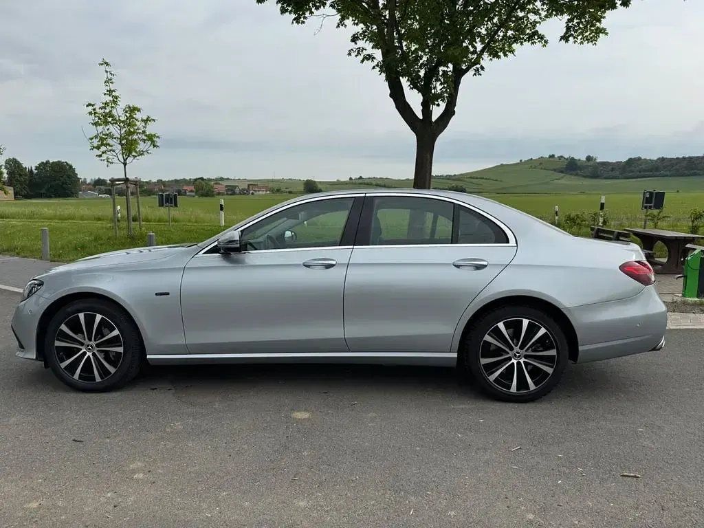 Gebraucht Mercedes E300 320 PS (235 kW) 2020 Silber Limousine