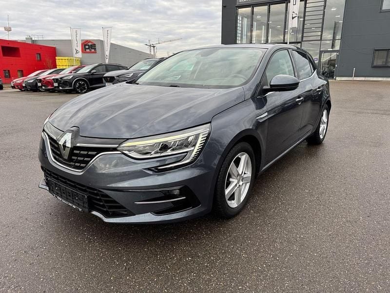 Grau Gebraucht 2021 Renault Mégane IV Intens Limousine | 15.890 € (Superpreis) - Bild 1/4