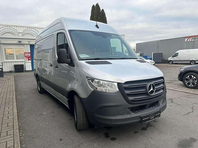 Gebraucht Mercedes Sprinter 150 PS (110 kW) 2021 Iridiumsilber Van