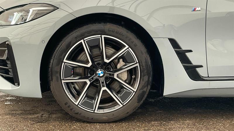 Gebraucht BMW 430 Gran Coupé Efficient Dynamics 245 PS (180 kW) 2025 M brooklyn grau metallic Coupé