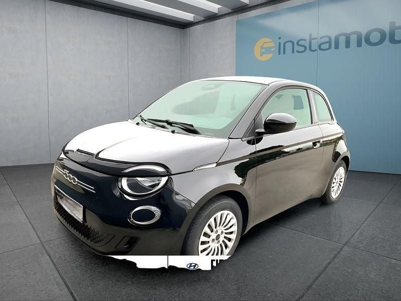 Schwarz Gebraucht 2021 Fiat 500e Action Kleinwagen | 11.049 € (Guter Preis) - Bild 1/4