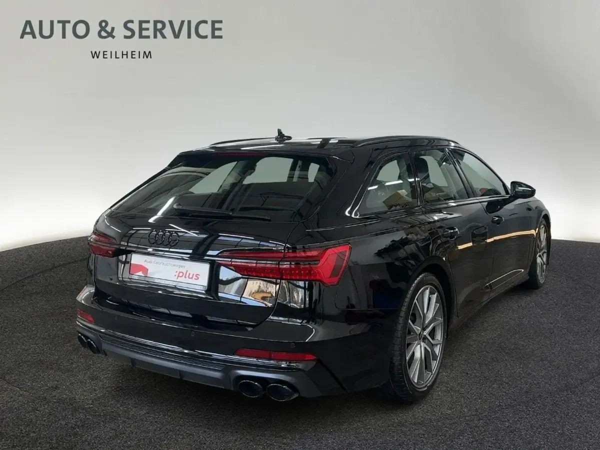 Gebraucht Audi S6 Premium 344 PS (253 kW) 2023 Brillantschwarz Kombi