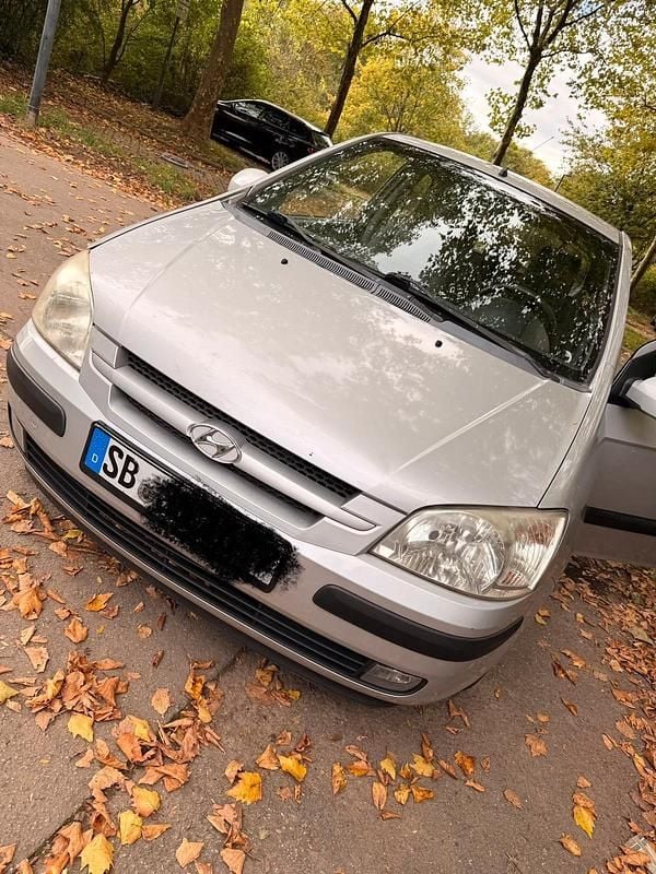 Grau Gebraucht 2003 Hyundai Getz GLS Kleinwagen | 2.490 € (Guter Preis) - Bild 1/4