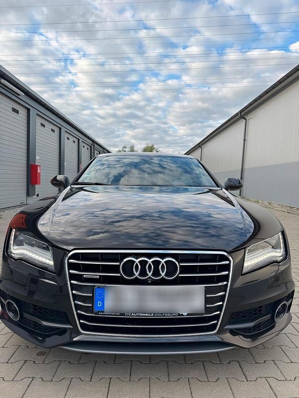 Braun Gebraucht 2014 Audi A7 S-Line Kleinwagen | 17.499 € (Fairer Preis) - Bild 1/4