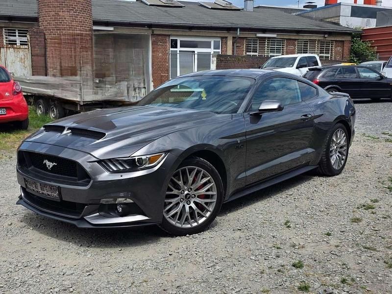 Grau Gebraucht 2017 Ford Mustang GT Coupé | 22.890 € - Bild 1/4