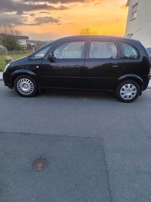 Gebraucht Opel Meriva 105 PS (77 kW) 2008 Schwarz Van / Kleinbus
