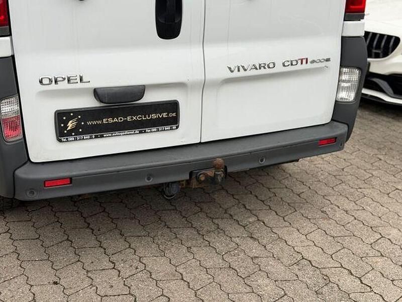 Gebraucht Opel Vivaro 114 PS (83 kW) 2012 Weiß Van / Kleinbus