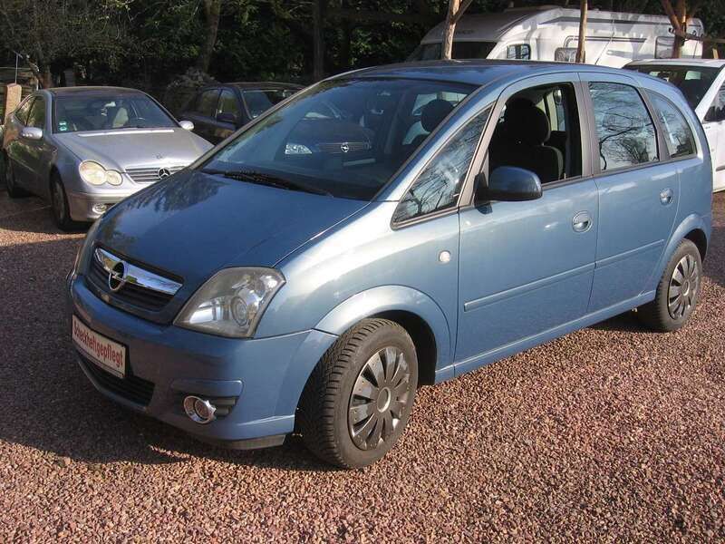 Blau Gebraucht 2010 Opel Meriva Edition Van / Kleinbus | 4.750 € (Fairer Preis) - Bild 1/4