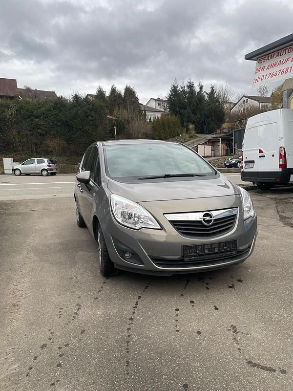 Gebraucht Opel Meriva 120 PS (88 kW) 2012 Van / Kleinbus