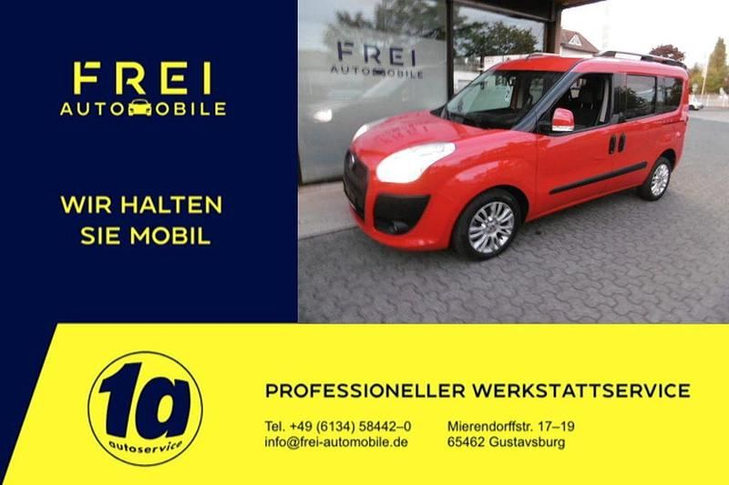 Rot Gebraucht 2013 Fiat Doblò Van / Kleinbus | 10.770 € - Bild 1/4