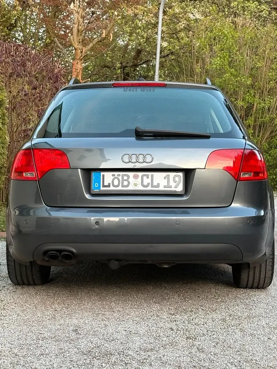 Gebraucht Audi A4 140 PS (102 kW) 2007 Grau Kombi