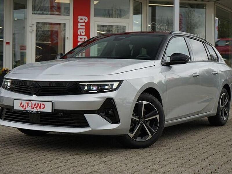 Neu Opel Astra 131 PS (96 kW) 2025 Silber Kombi