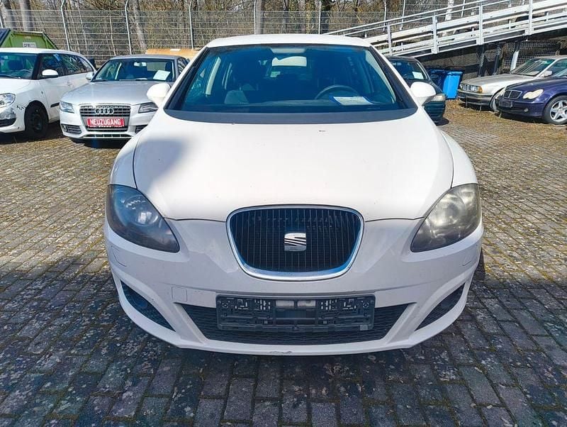 Gebraucht Seat Leon 105 PS (77 kW) 2012 Weiß Limousine