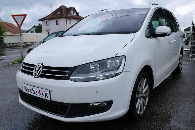Weiß Gebraucht 2011 VW Sharan Comfortline Van / Kleinbus | 5.790 € (Guter Preis) - Bild 1/4
