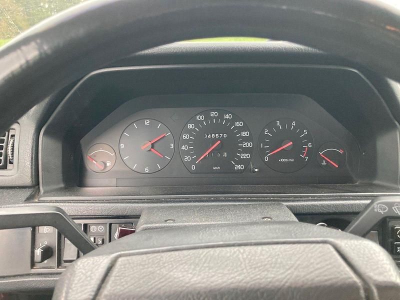 Gebraucht Volvo 940 131 PS (96 kW) 1992 Rot Kombi