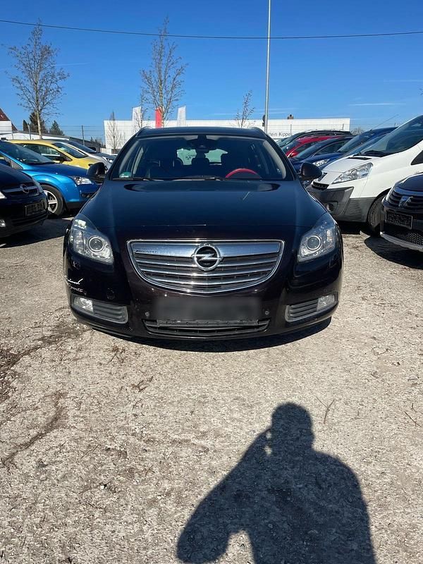 Braun Gebraucht 2011 Opel Insignia Kombi | 1.800 € (Superpreis) - Bild 1/4