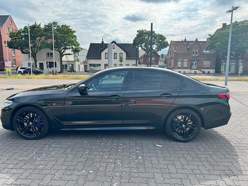 Gebraucht BMW 540 320 PS (235 kW) 2018 Schwarz Limousine
