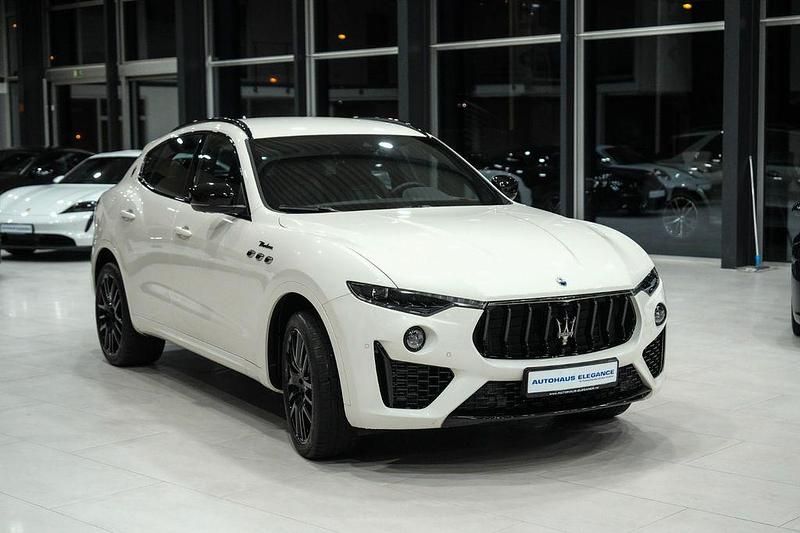 Gebraucht Maserati Levante 349 PS (256 kW) 2024 Weiss SUV