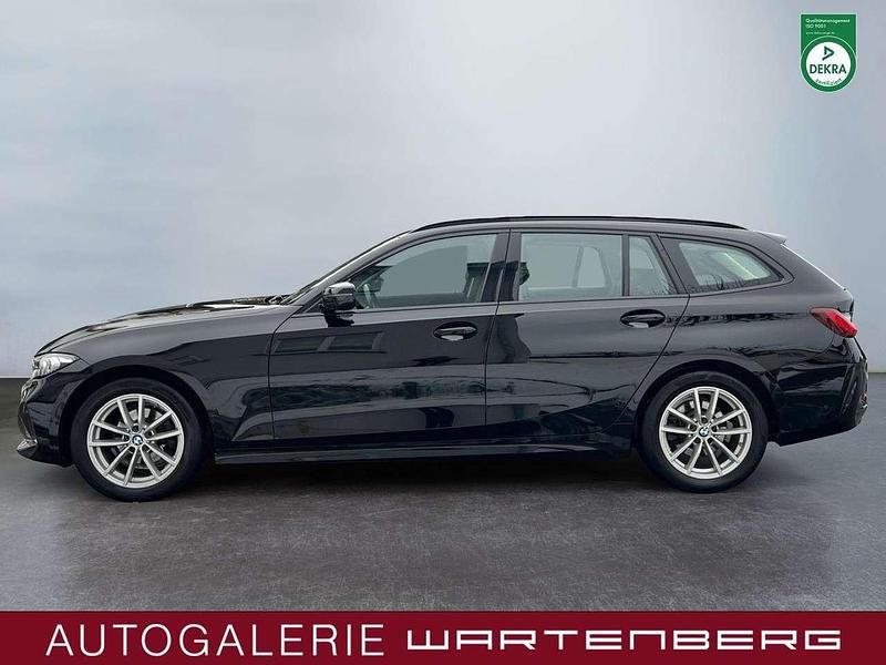 Gebraucht BMW 318 Comfort Edition 150 PS (110 kW) 2023 Schwarz Kombi