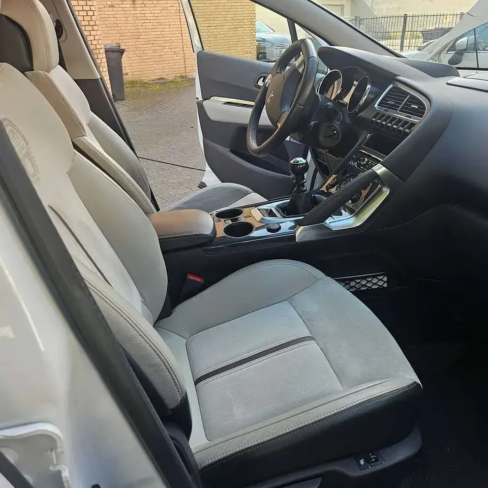 Gebraucht Peugeot 3008 114 PS (83 kW) 2013 Lack weiss perlglänzend/end Kombi