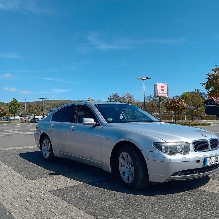 Second-hand BMW 735 272 CP (200 kW) 2004 Argintiu Berlinǎ