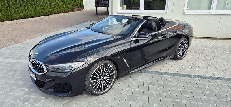 Schwarz Gebraucht 2019 BMW M850 Shadowline Coupé | 54.900 € (Fairer Preis) - Bild 1/4