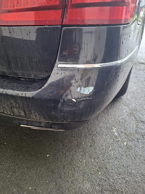 Gebraucht Mercedes E250 204 PS (150 kW) 2011 Schwarz Kombi