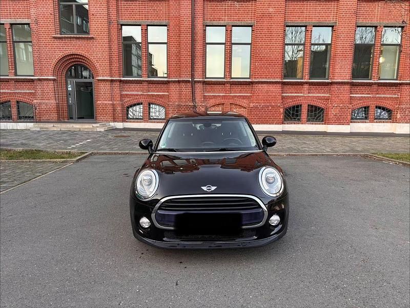 Gebraucht Mini Cooper 136 PS (100 kW) 2016 Schwarz Kleinwagen