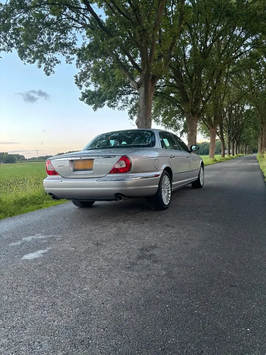 Gebraucht Jaguar XJL 2005 Silber Limousine