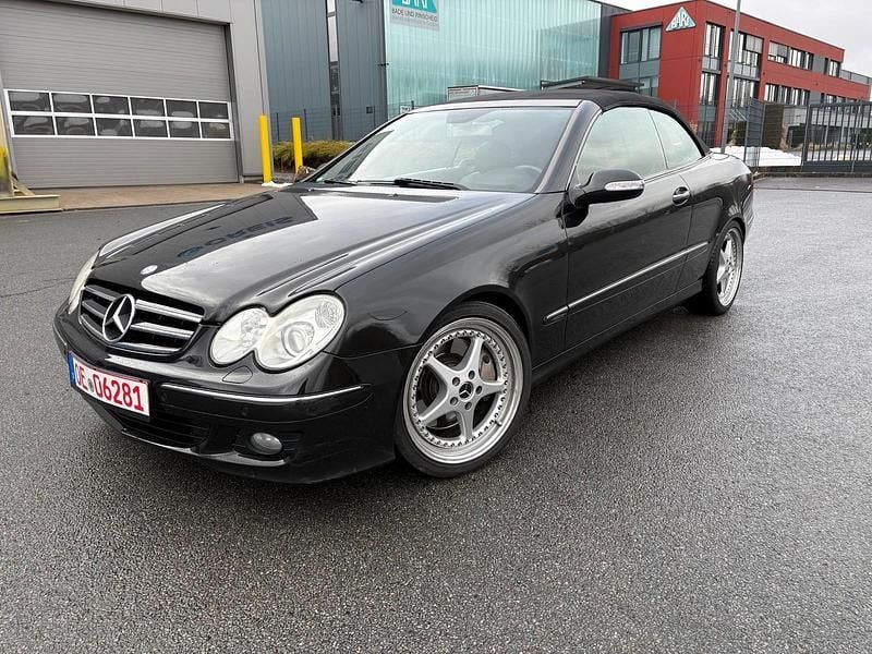 Gebraucht Mercedes CLK350 272 PS (200 kW) 2005 Schwarz Cabrio