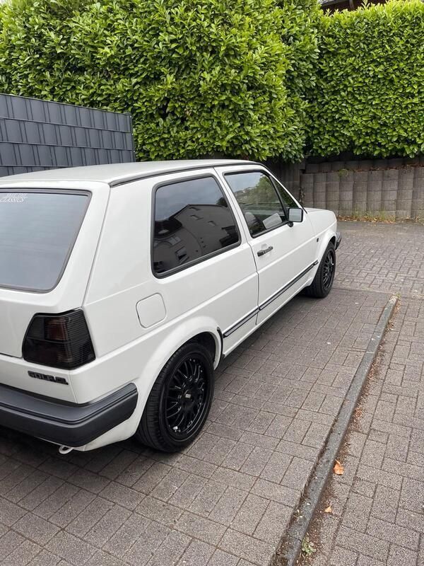 Weiß Gebraucht 1985 VW Golf II Kleinwagen | 3.499 € - Bild 1/4