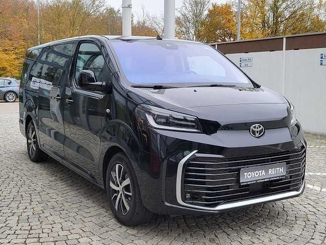 Usata Toyota Proace Verso Team 177 CV (130 kW) 2024 Nero Station wagon