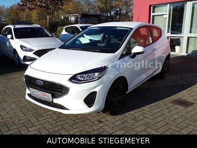 Gebraucht Ford Fiesta Cool & Connect 75 PS (55 kW) 2022 Weiß Kleinwagen