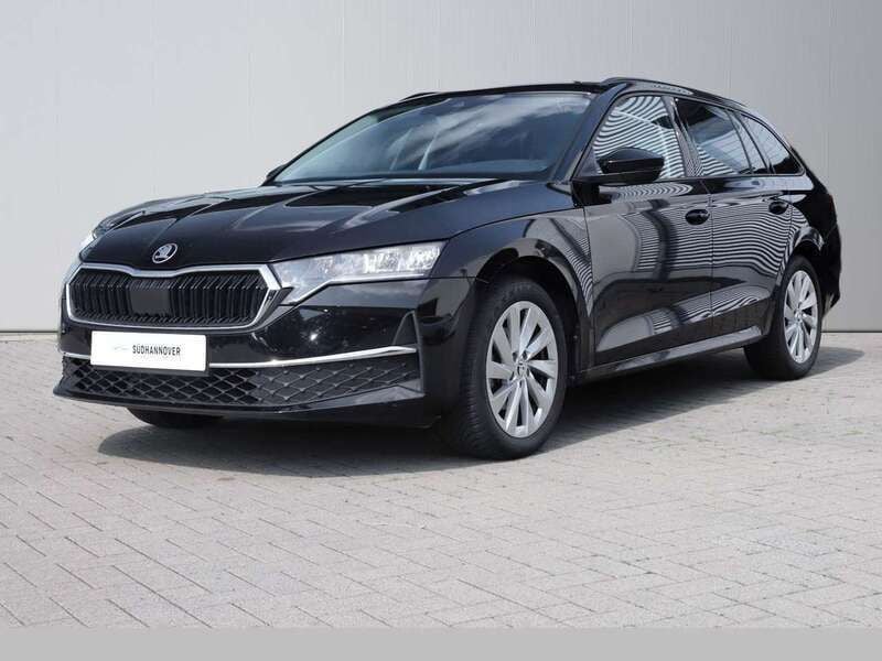 Schwarz Gebraucht 2024 Skoda Octavia Selection Kombi | 21.990 € (Superpreis) - Bild 1/4