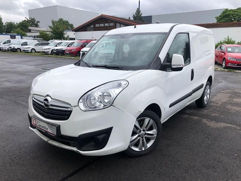 Gebraucht Opel Combo 120 PS (88 kW) 2016 Weiß Van / Kleinbus