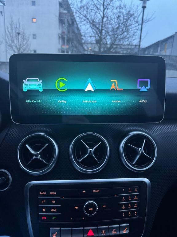 Gebraucht Mercedes A160 102 PS (75 kW) 2016 Schwarz Limousine