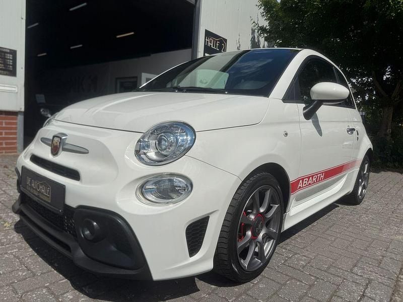 Gebraucht Abarth 595 145 PS (106 kW) 2018 Weiß Kleinwagen