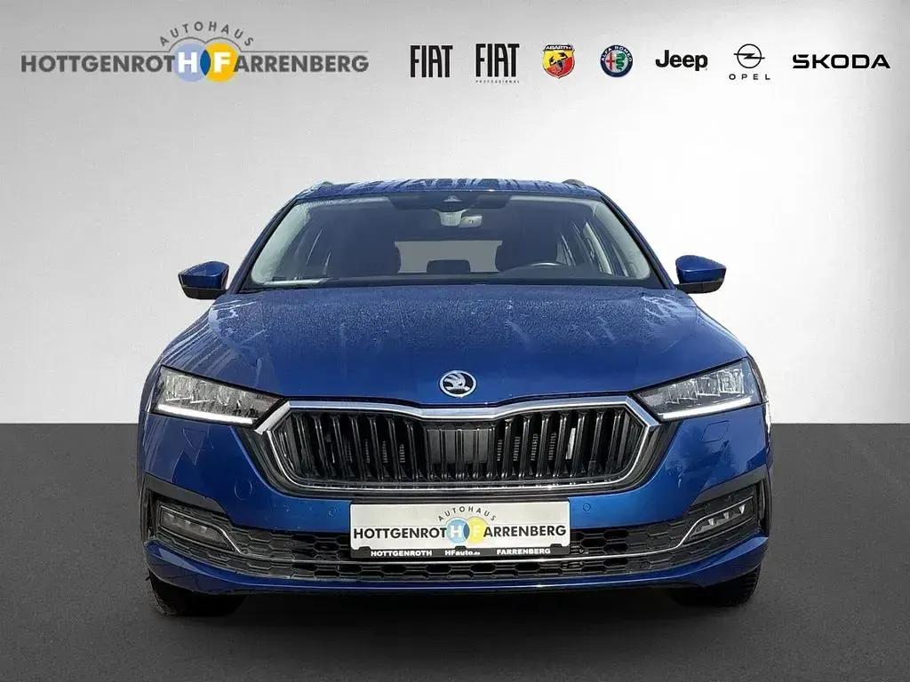 Gebraucht Skoda Octavia First Edition 204 PS (150 kW) 2021 Blau Kombi