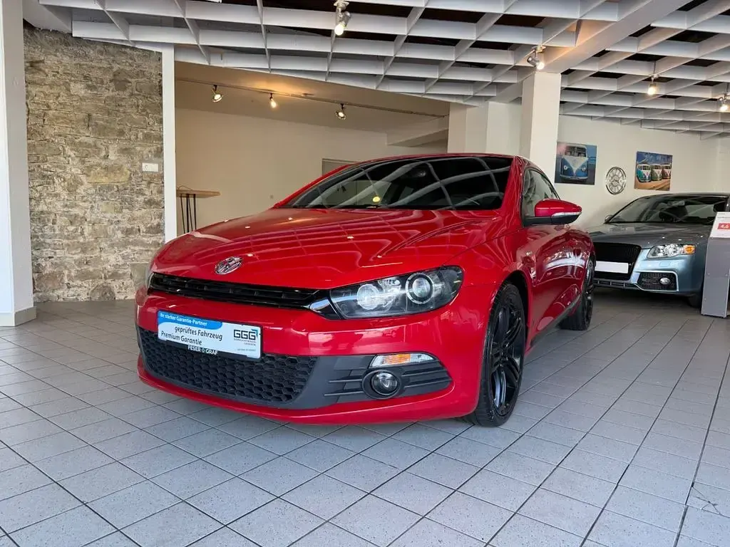 Gebraucht VW Scirocco Life 122 PS (89 kW) 2014 Rot Coupé