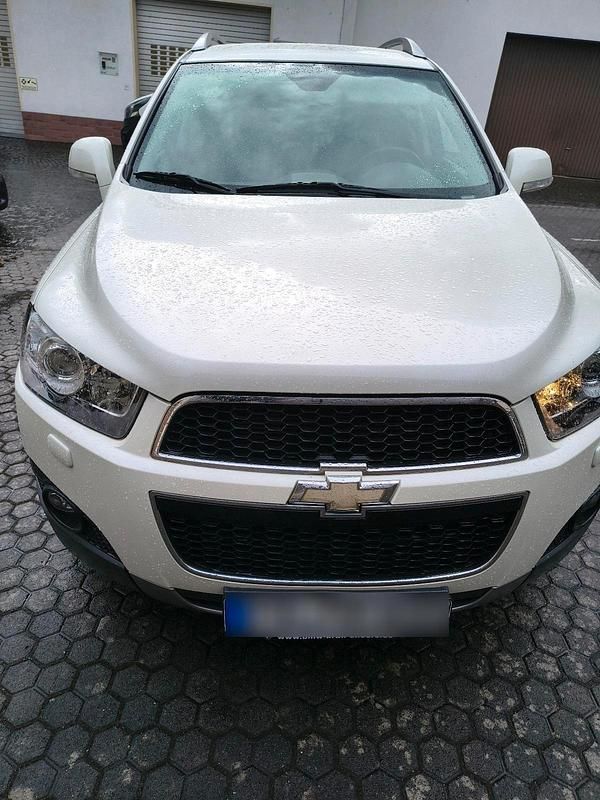 Gebraucht Chevrolet Captiva LT 163 PS (119 kW) 2012 Weiß SUV