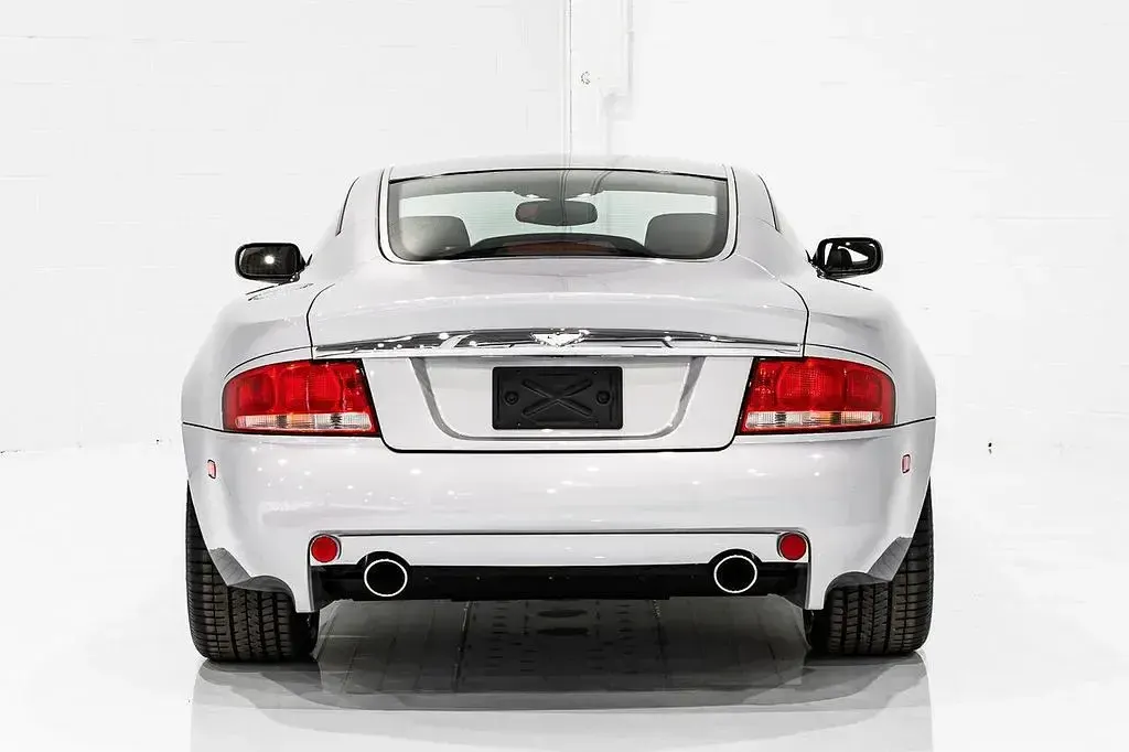Gebraucht Aston Martin Vanquish 460 PS (338 kW) 2003 Grau Coupé